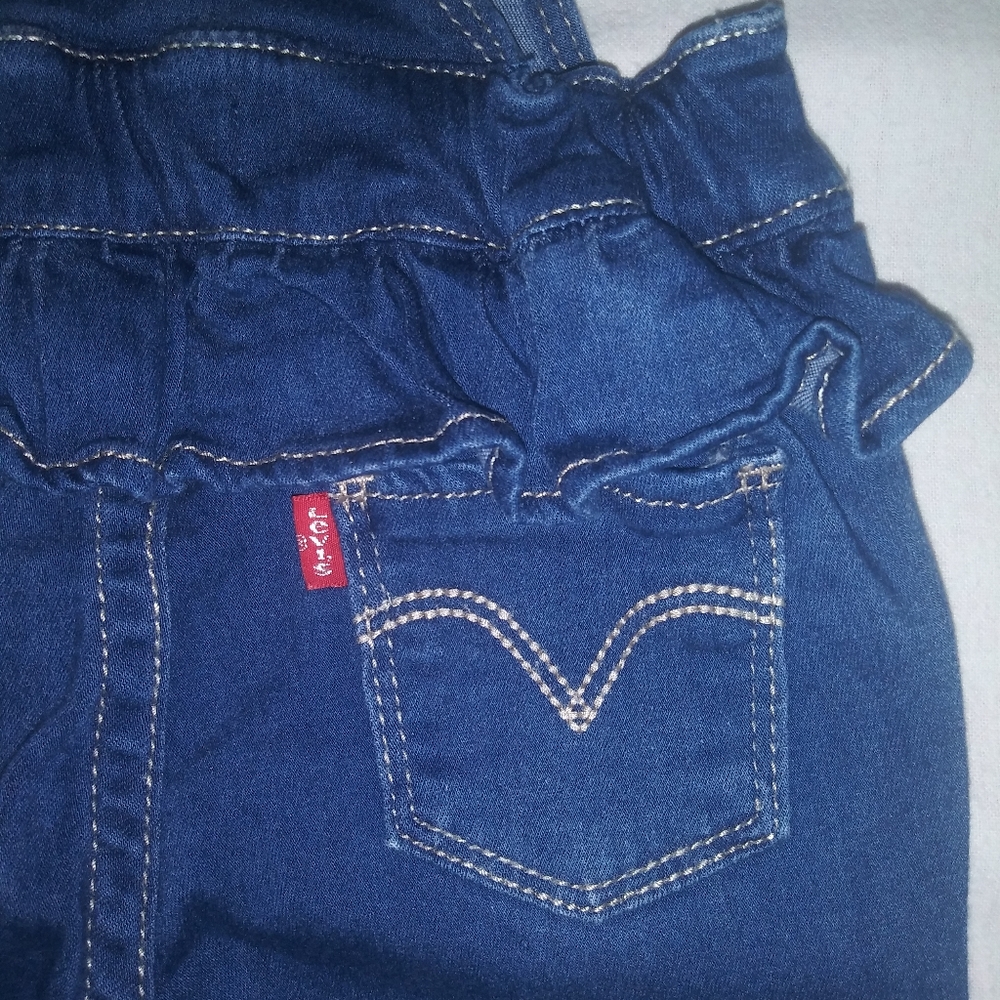 Levi's Denim Overalls, Girls - Picture 3 of 6